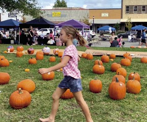 Boo’s Battle Fall Festival draws large turnout for benefit support