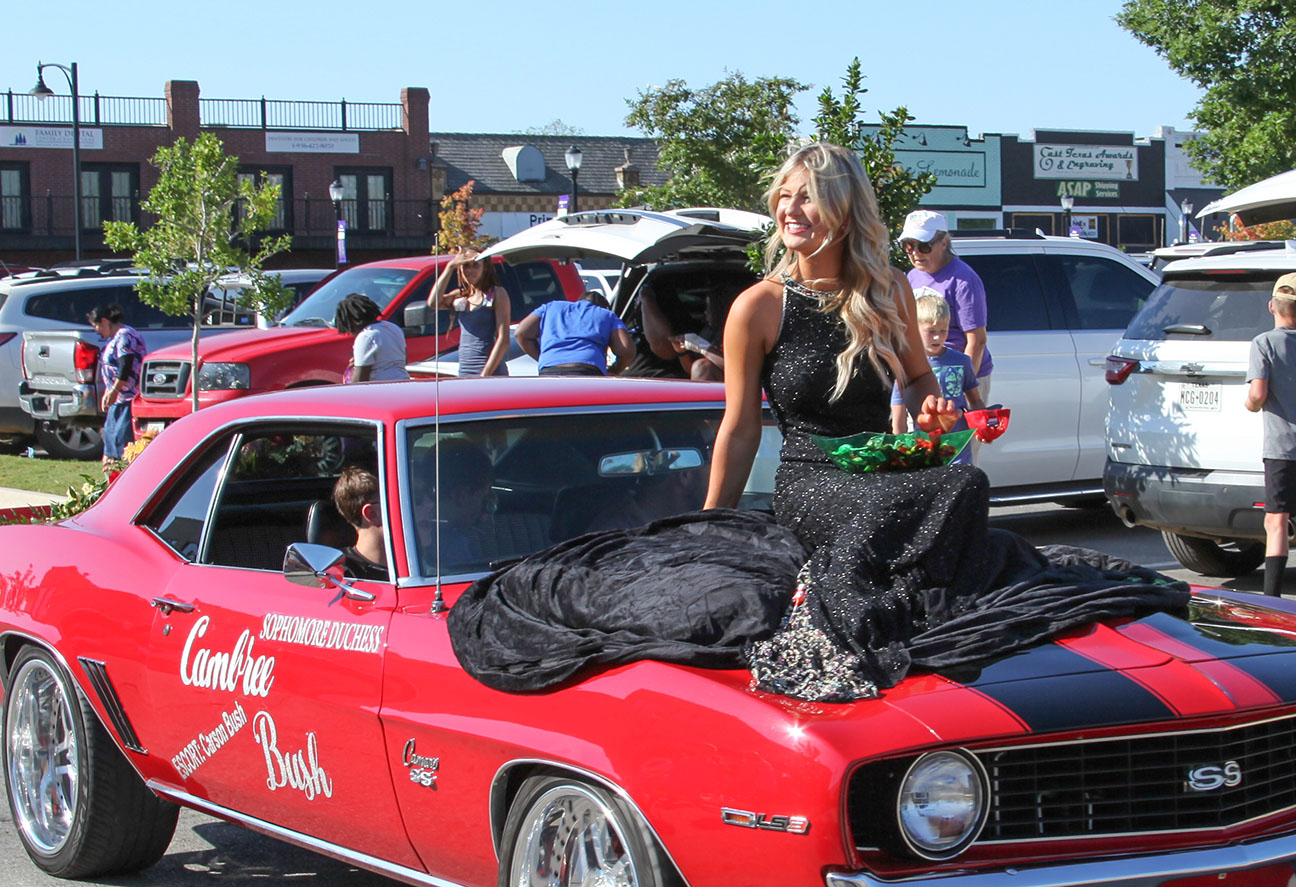 2023 Center homecoming parade