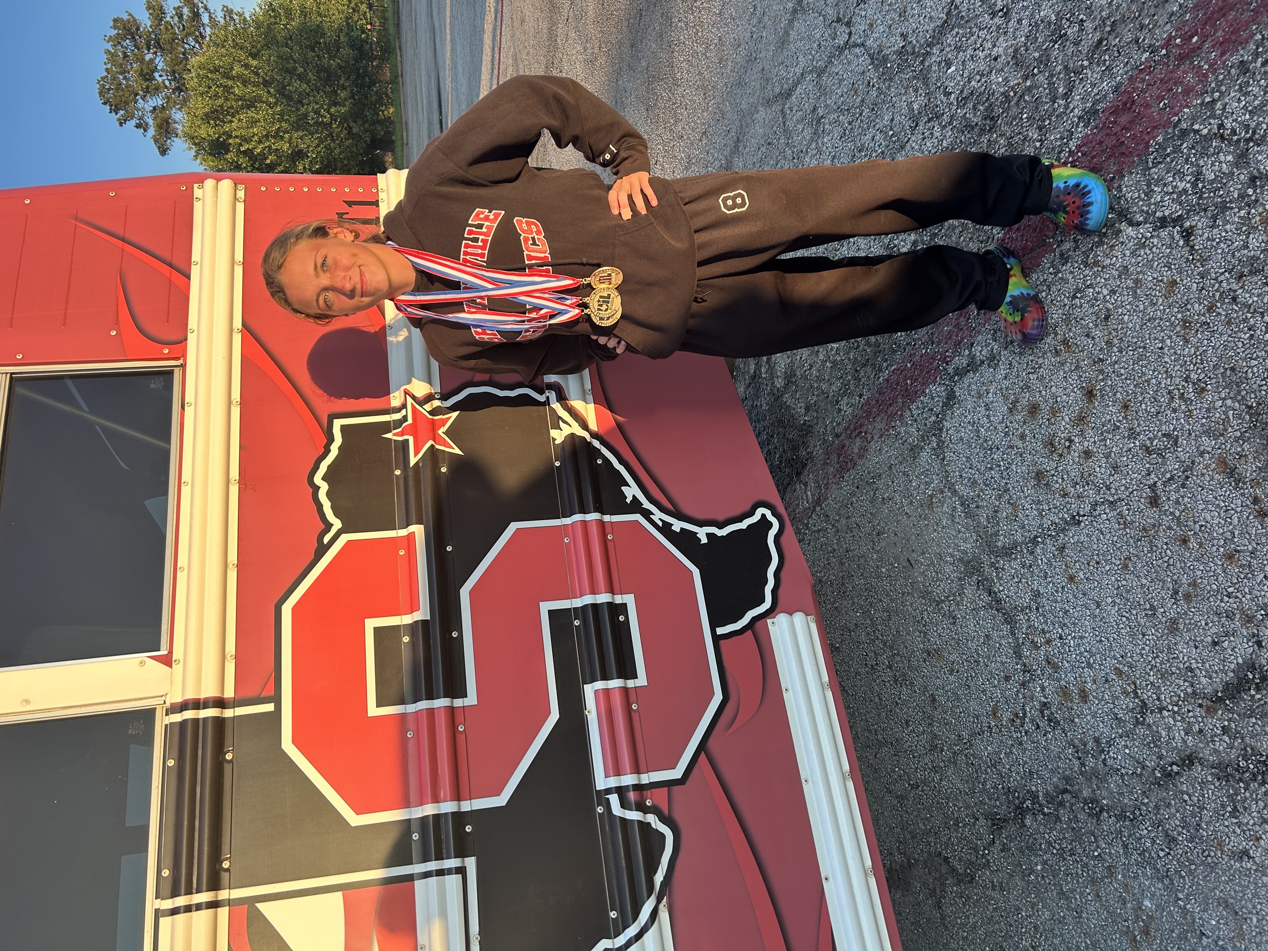  Lady Dragon Track State Qualifiers head to State Track Meet 
