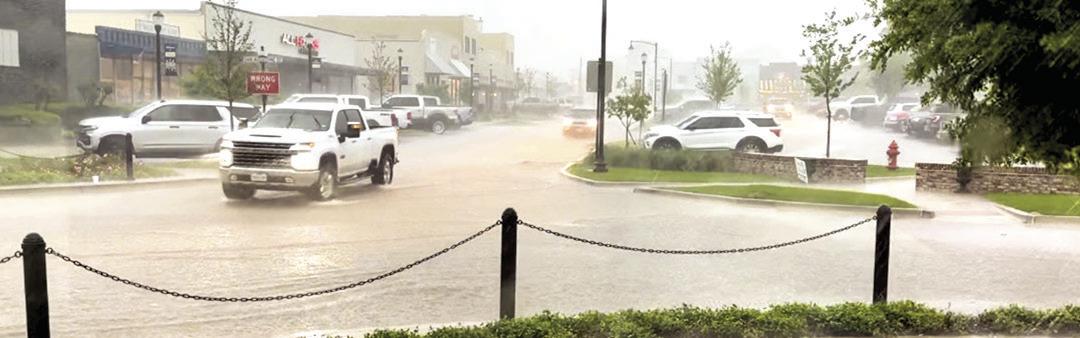 Heavy rain and thunderstorms hammer East Texas continously