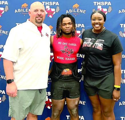 Shelbyville weightlifter places third