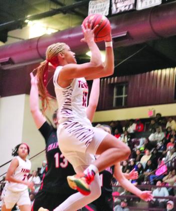 Lady Tigers win big in Holiday Hoops Tournament