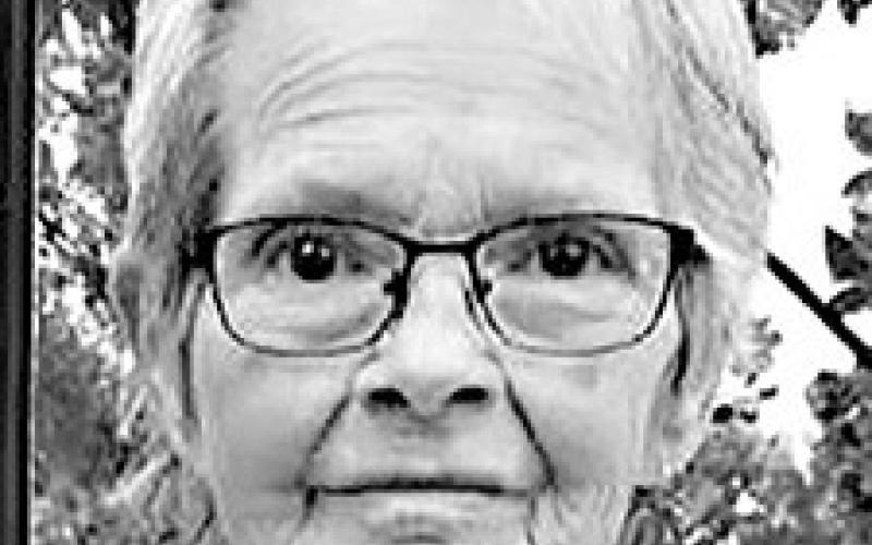 Sarah Elizabeth “Liz” Warr