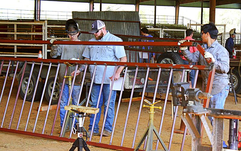 First ‘Build Off’ Event Draws 9 ISDs