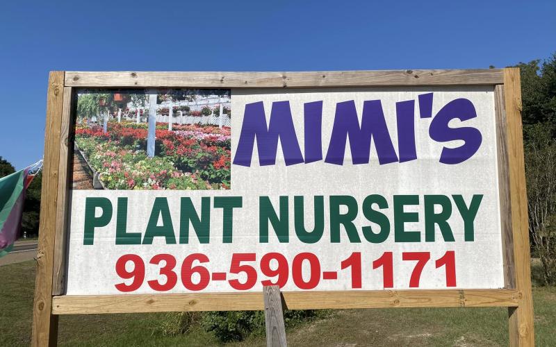 Ribbon Cutting Mimi's Plant Nursery