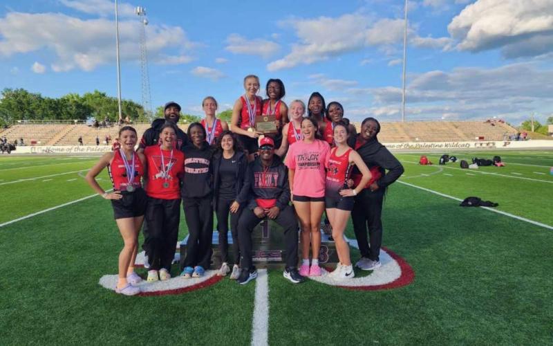 Lady Dragon Track State Qualifiers head to State Track Meet