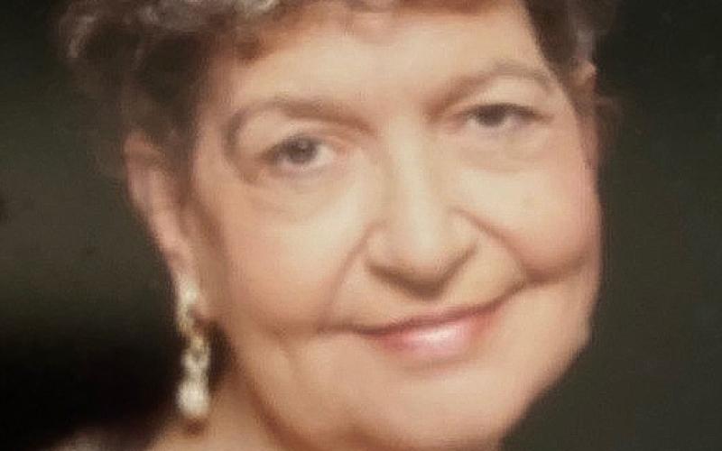Shirley Ruth Carter, 89, of Shelbyville, Texas