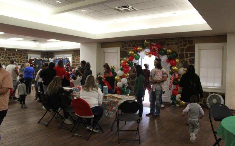 Cookies &amp; Cocoa with Santa has Great Turnout
