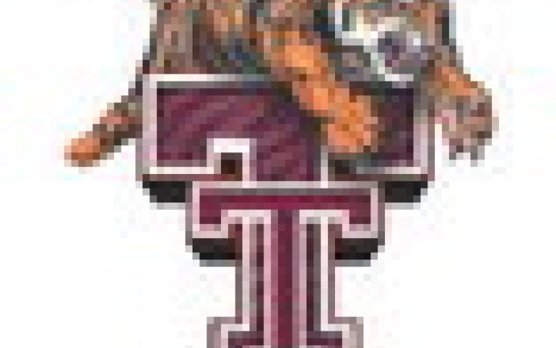 Tenaha trounces the Wolves