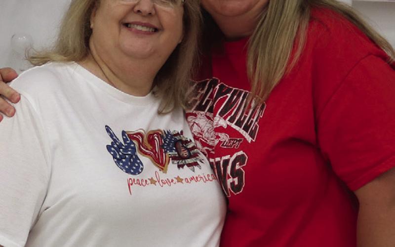 Shelbyville ISD honors teacher’s service