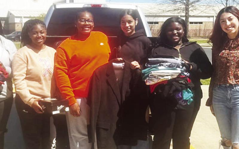CHS JCC donates to youth ministry