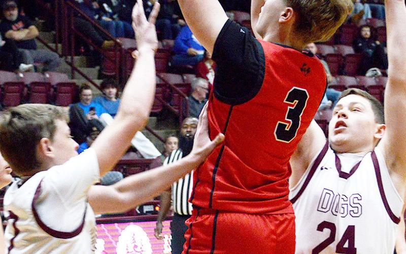 Holiday Hoops closes out year