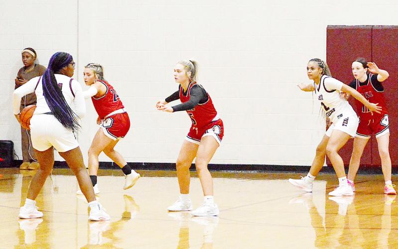 Holiday Hoops closes out year