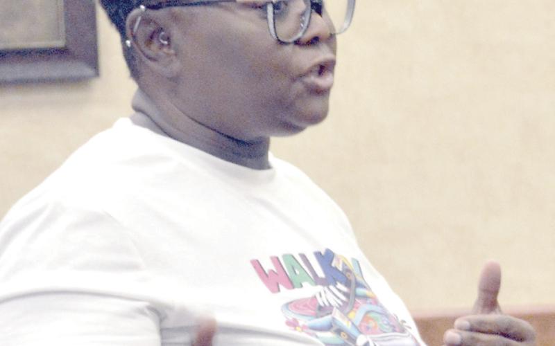 Genera Bolton, Center ISD employee, addresses school board with concerns about the district’s hiring practices. David Danley | Light and Champion