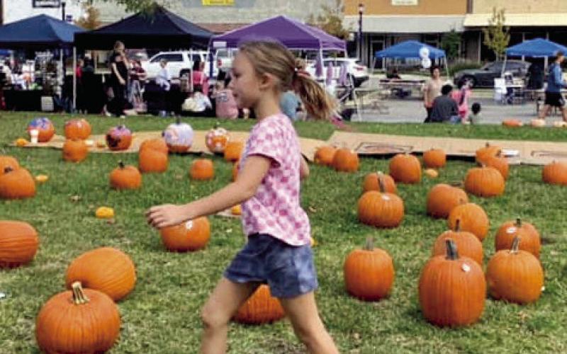 Boo’s Battle Fall Festival draws large turnout for benefit support