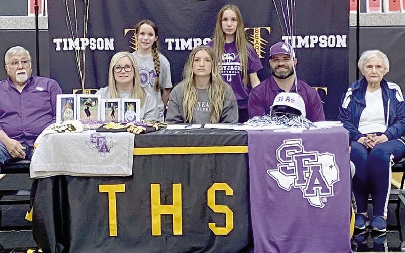 Grigsby signs with SFA to play softball