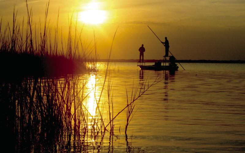 Texas anglers can choose from a variety of fishing license packages. The Year-from-Purchase “All Water” license was the No. 2 seller behind the Super Combo last year with about 438,000 sold. (Photo by Matt Williams)