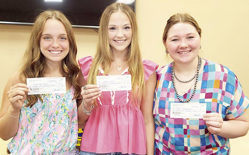 Lions Club awards scholarships