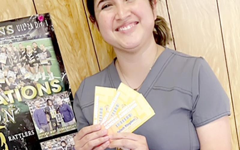 Iris Pinedo won 4 tickets to Splash Kingdom from our Facebook drawing. Congratulations Iris!!