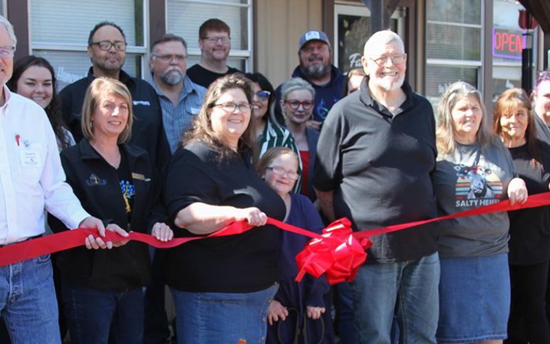 Family Traditions hosts ribbon cutting