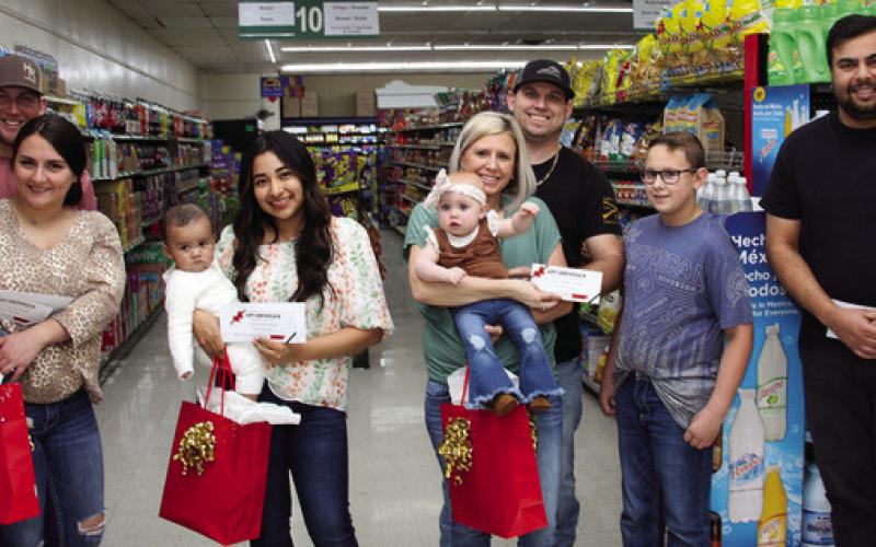 Little Sweethearts awarded at H&amp;S Discount Foods
