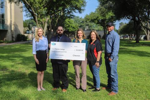 Chevron donates $20,000 to Panola College’s school of energy