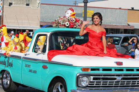Scenes from the 2019 Dooh Dah Parade 