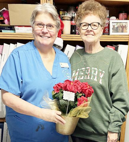 Garden Club shares holiday cheer with Focused Care