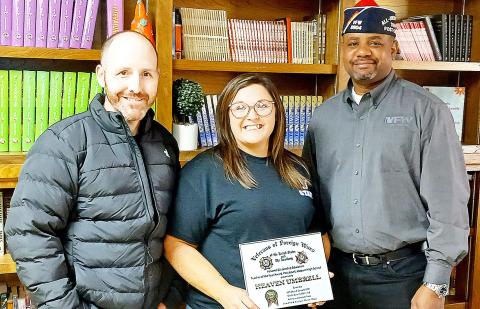 Joaquin High School teacher, Heaven Umbrell recently received her VFW Post 8904 Teacher of the Year award for 2025-2026. On Monday, Jan. 12, Post Commander Derrick Roberts (right) presented Umbrell with a framed certificate and a check for $200. Also on hand was Joaquin High School Principal Jonathan Jones. Submitted | Light and Champion