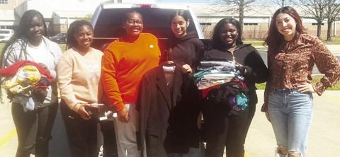 CHS JCC donates to youth ministry