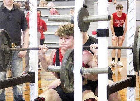 Shelbyville powerlifting teams compete in West Sabine match