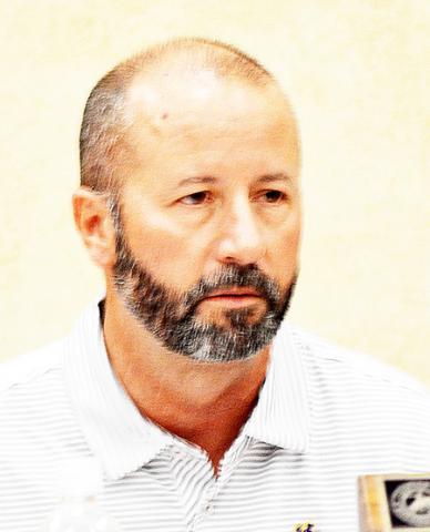 Interim Superintendent Jake Henson gives his superintendent’s report to the Center ISD board of trustees at its Aug. 14. meeting. Zack Clark | Light and Champion