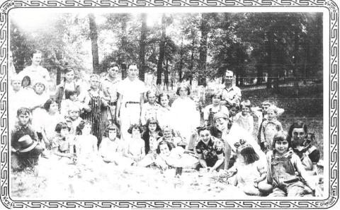 Grant searching for historical photo info
