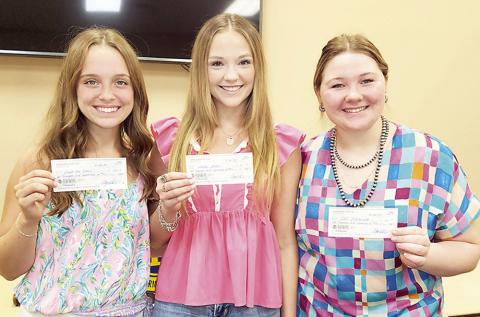 Lions Club awards scholarships