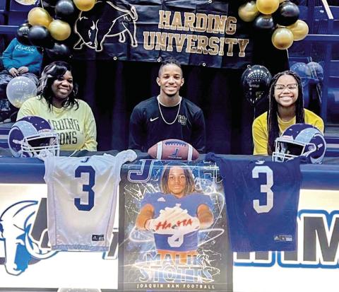 Joaquin’s Stotts signs with Harding