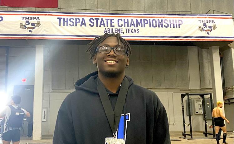 Andre Brown, Senior at Joaquin High School, placed 2nd in the 198 lb division at the State Powerlifting Meet this past Saturday in Abilene. 