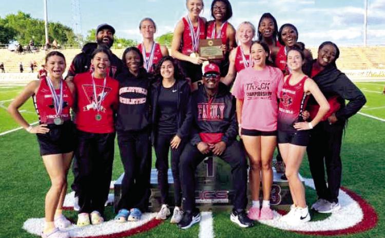 Lady Dragon track team qualifies for state competition